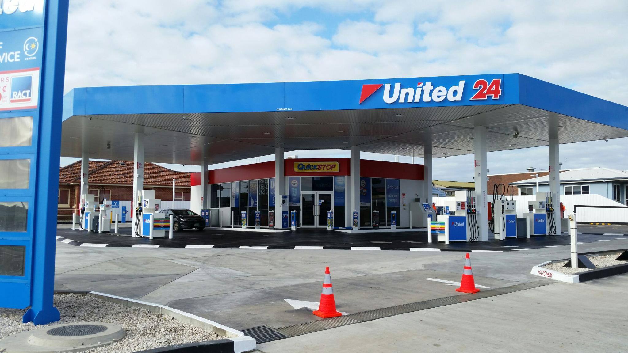 New signage at United Petroleum, Devonport